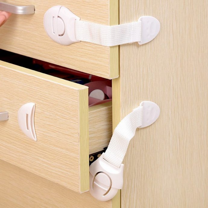4PCS-Baby-Safety-Locks-For-Bendy-Fridge-Cabinet-Locks-Straps-Drawer-Toilet-Safety-Plastic-Lock-For