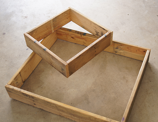 Shipping-Pallet-Dog-Bed-5