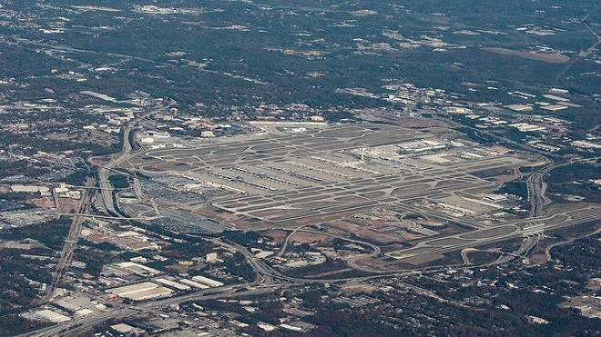 Большое аэропорт